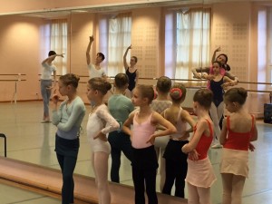 Урок Балетной школы Вежновец для студентов консерватории